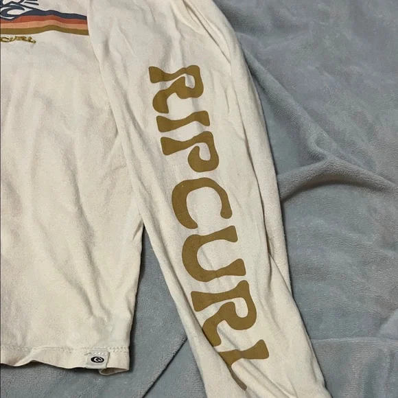 Rip Curl Beige Long Sleeve Tee with Multicolor Stripes - Picture 2 of 4